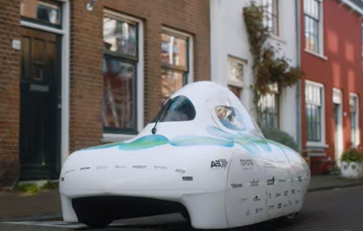 L’Eco-Runner XIII, auto idrogeno 2000 km con un litro