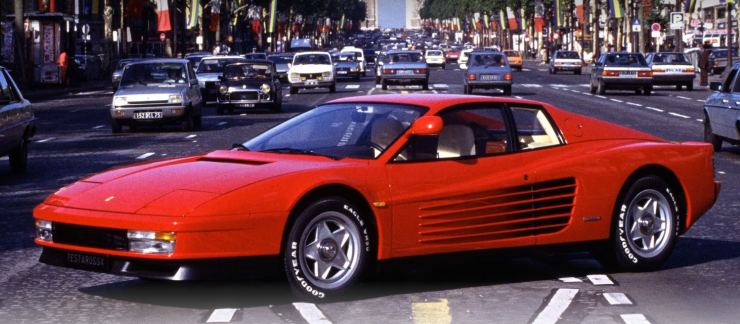 Ferrari Testarossa auto Baggio Agnelli dono Juventus