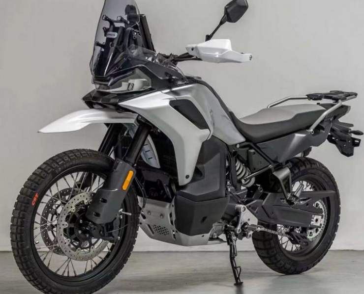 CFMoto 800MT-X tutti i dettagli