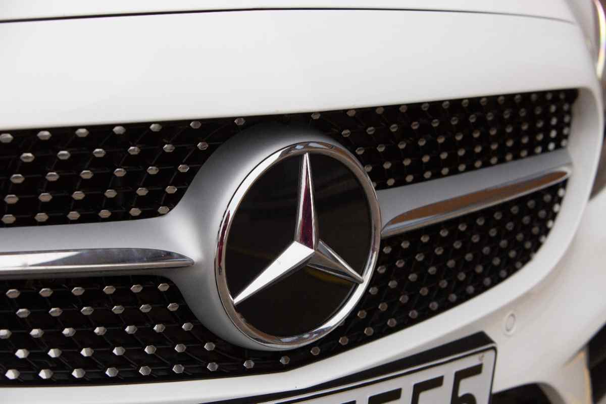 Mercedes quanto dura un motore