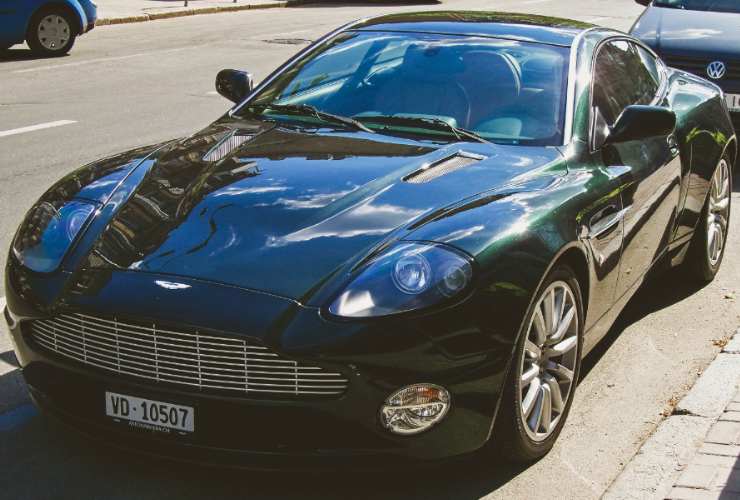 Aston Martin James Bond, asta da capogiro