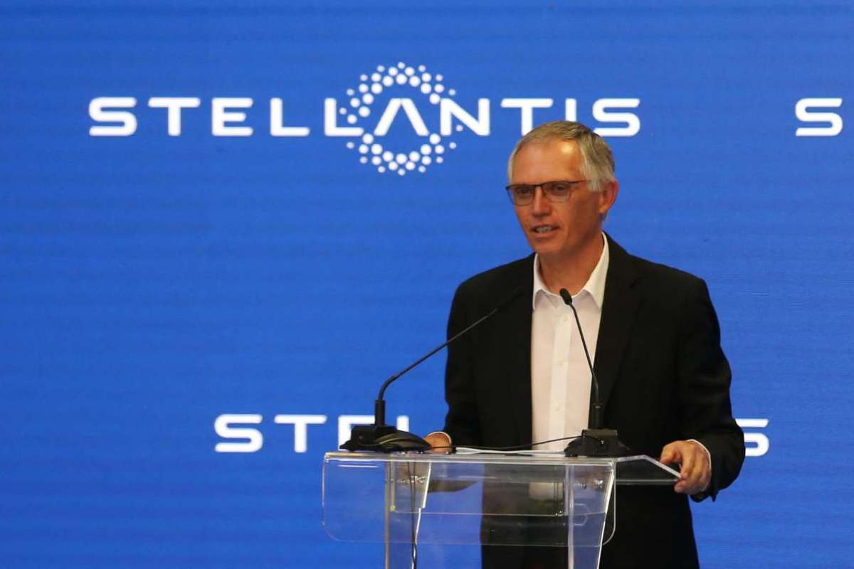 Stellantis stop alla produzione