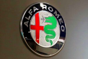 Alfa Romeo 33, spunta un modello inedito ed unico che vale una fortuna: i fortunati possessori sono ricchi