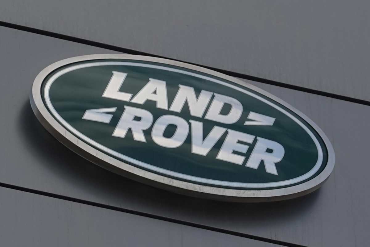 Land Rover scatta il richiamo