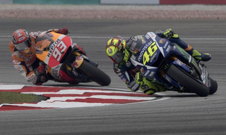 Rossi e Marquez parla Agostini