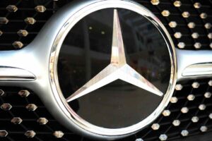 Mercedes disastro vendite