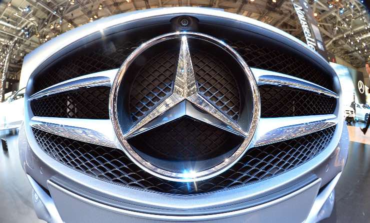 Mercedes flop in Cina