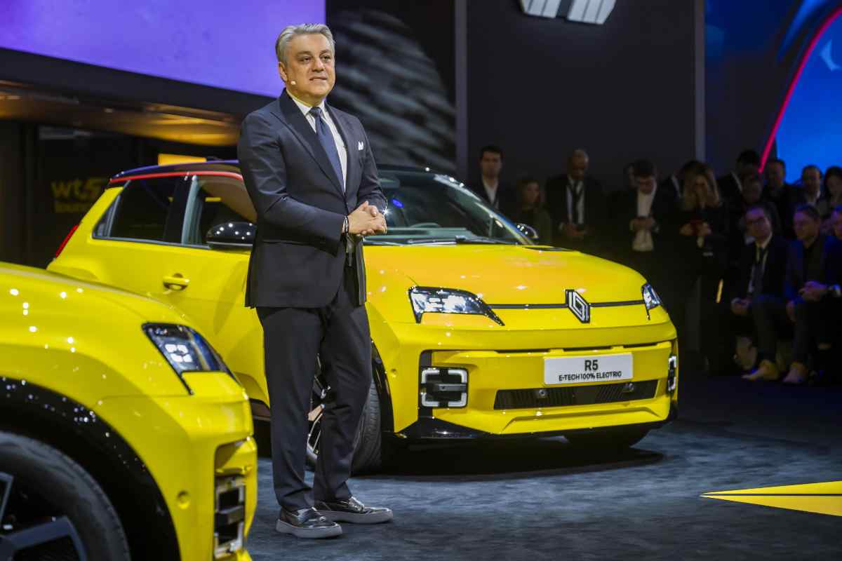 Crisi auto, De Meo lancia un appello